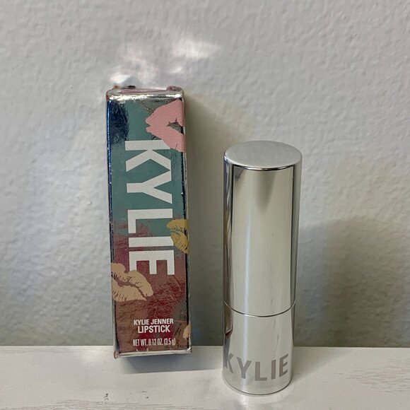 Kylie Jenner "Raspberry Charlotte" Lipstick NIB Damaged Tip Original Rare Pink - Picture 9 of 16